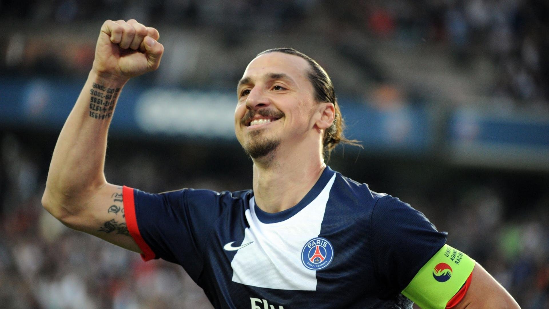 mk体育中国官网-勇士队目标三连冠，誓不言败，勇士全队